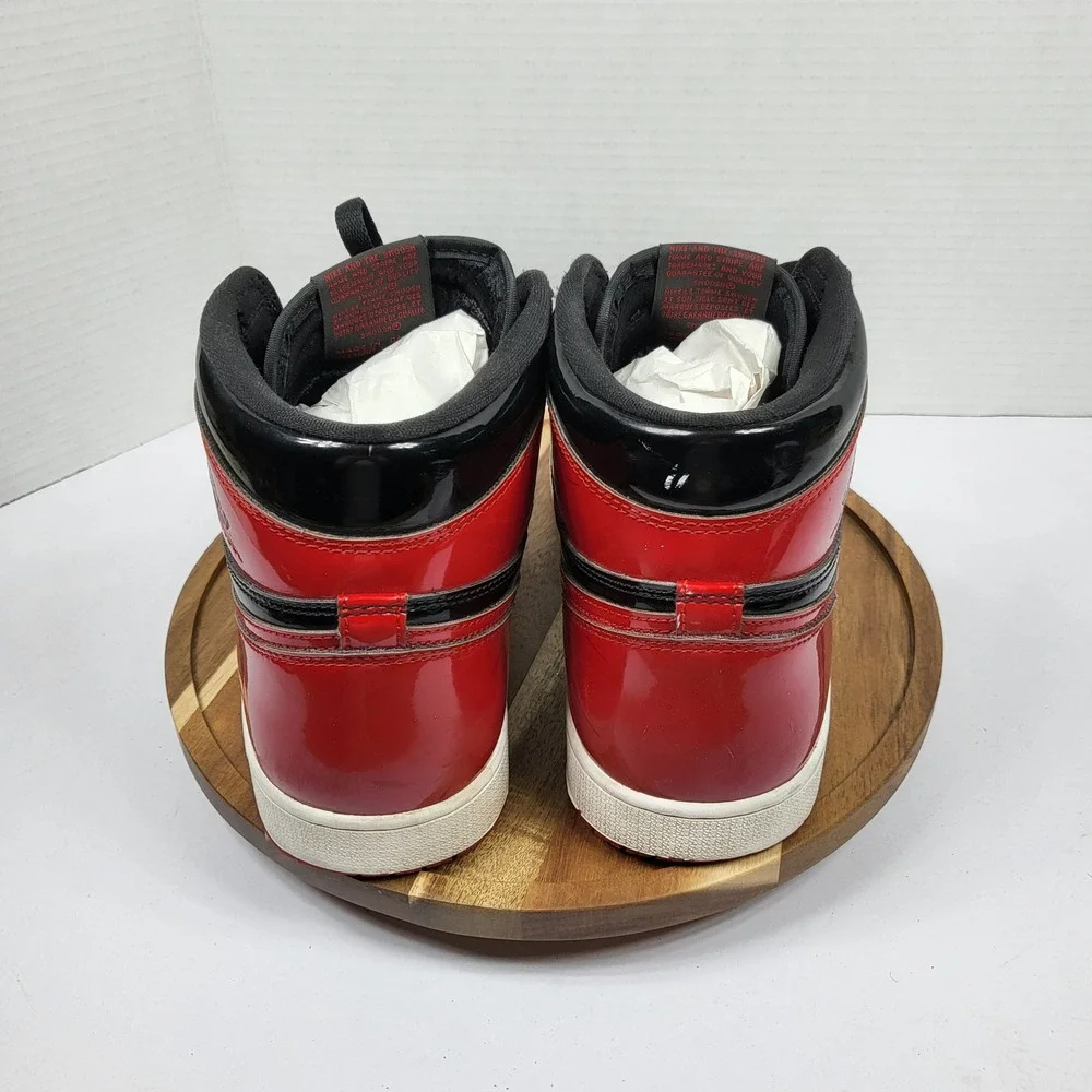 Jordan 1 High OG Patent Bred Mens Size 10 Black Red Good 555088-063 Sneakers